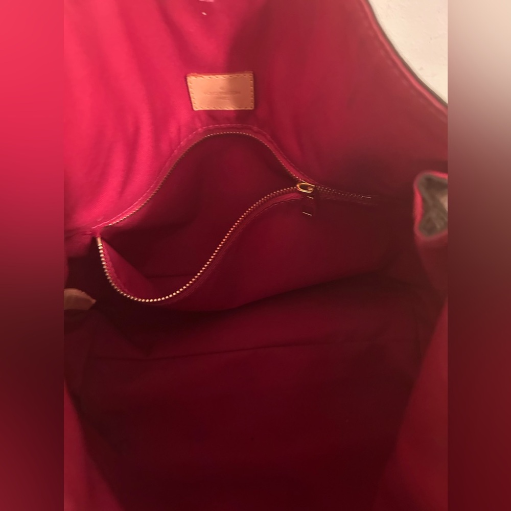Louis Vuitton Graceful Bag ( Authentic) - Picture 9 of 14